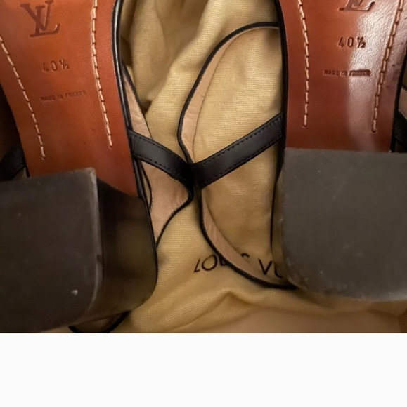 LV Monogram Sandals - Picture 6 of 9